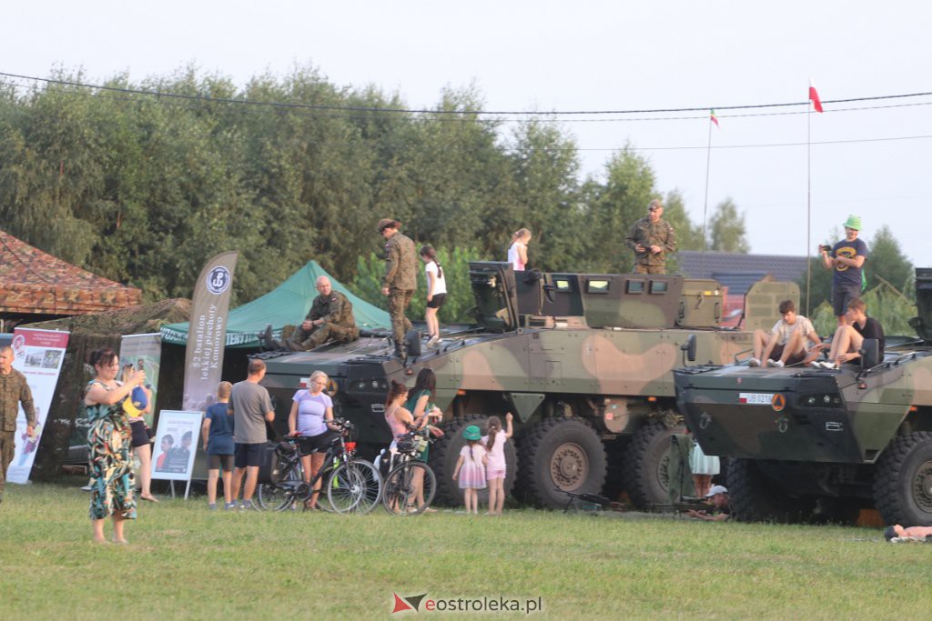 Piknik militarny w Rzekuniu [20.08.2022] - zdjęcie #31 - eOstroleka.pl