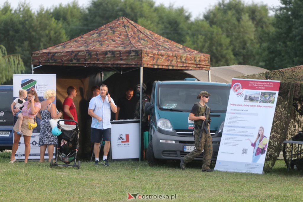 Piknik militarny w Rzekuniu [20.08.2022] - zdjęcie #47 - eOstroleka.pl