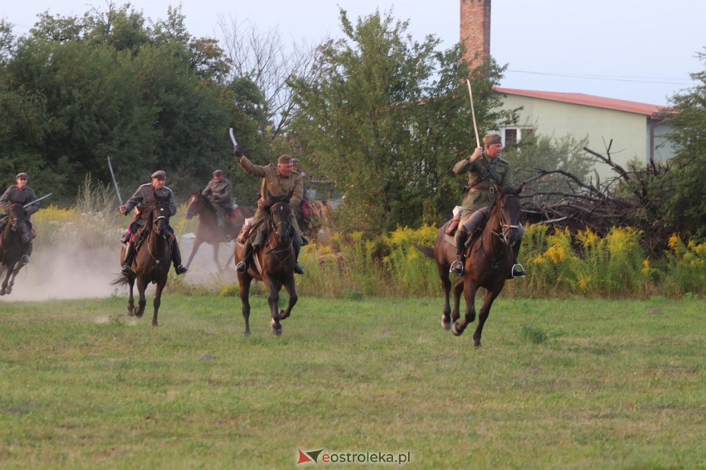 Piknik militarny w Rzekuniu [20.08.2022] - zdjęcie #88 - eOstroleka.pl