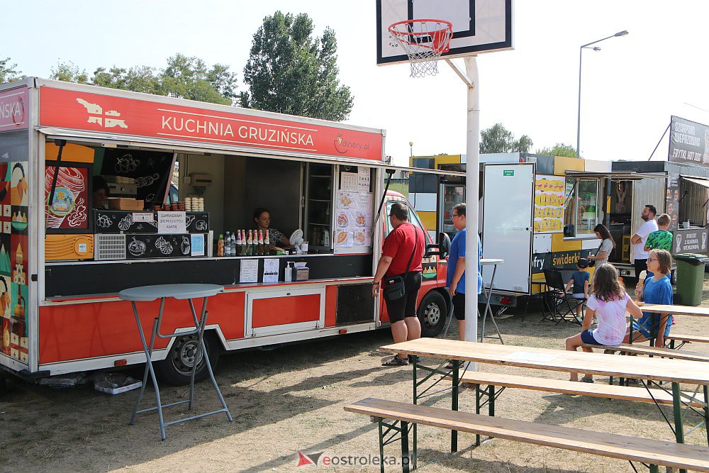 III Festiwal Smaków Food Truck, dzień drugi [20.08.2022] - zdjęcie #8 - eOstroleka.pl