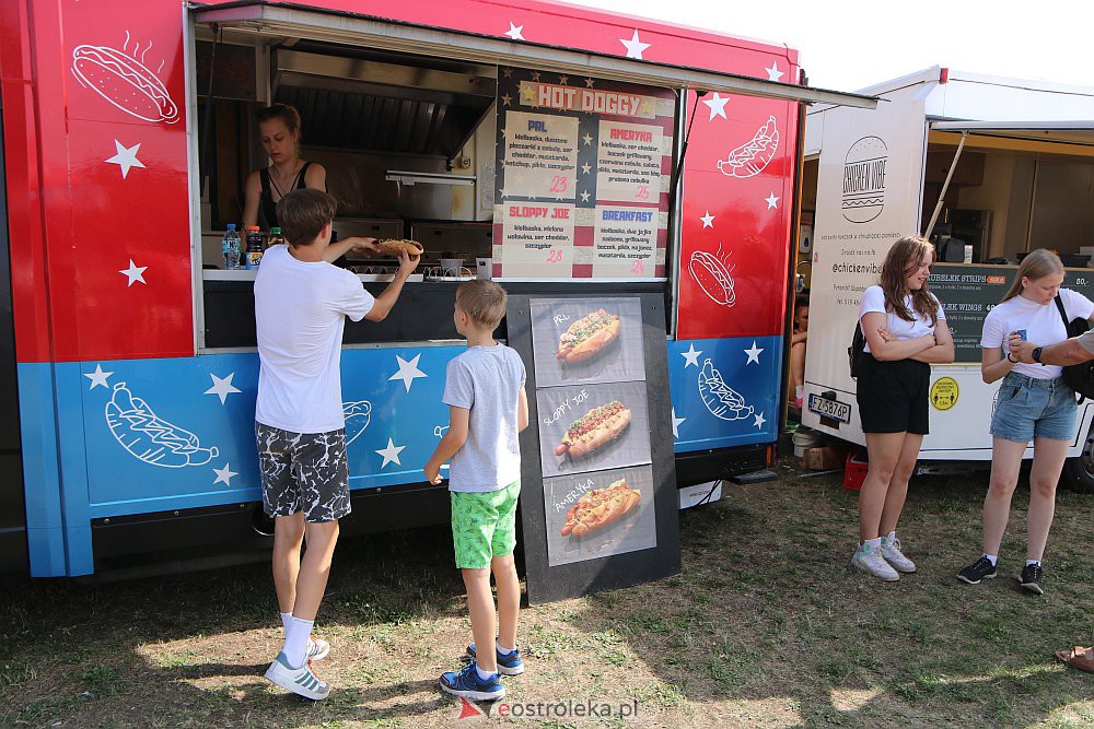 III Festiwal Smaków Food Truck, dzień drugi [20.08.2022] - zdjęcie #19 - eOstroleka.pl