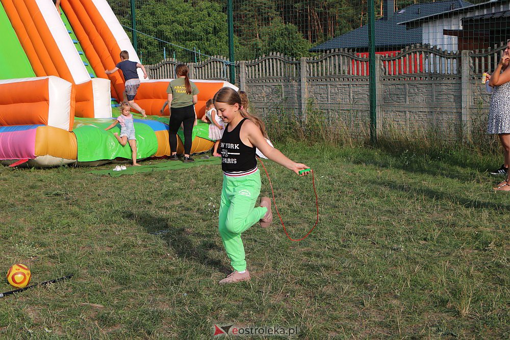Festyn wiejski w Durlasach. Atrakcji nie brakowało nikomu [20.08.2022] - zdjęcie #1 - eOstroleka.pl