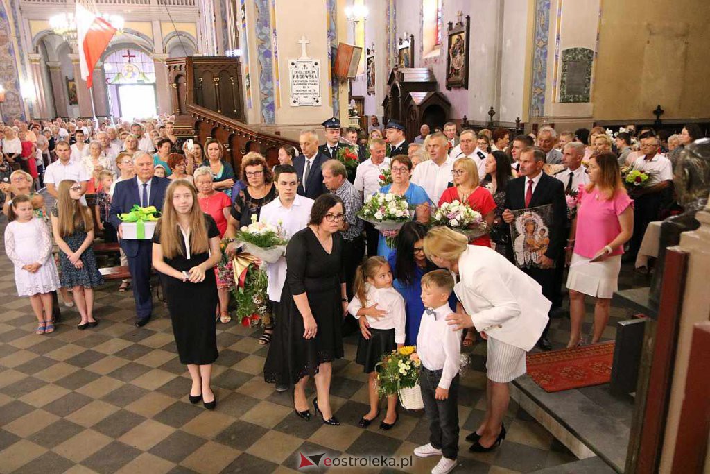 Goworowo żegna swojego proboszcza, dwóch wikariuszy i kościelnego [21.08.2022] - zdjęcie #8 - eOstroleka.pl