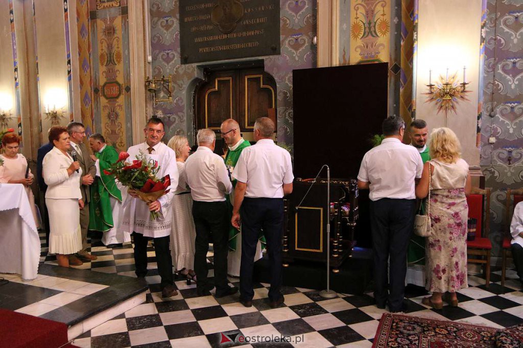 Goworowo żegna swojego proboszcza, dwóch wikariuszy i kościelnego [21.08.2022] - zdjęcie #58 - eOstroleka.pl