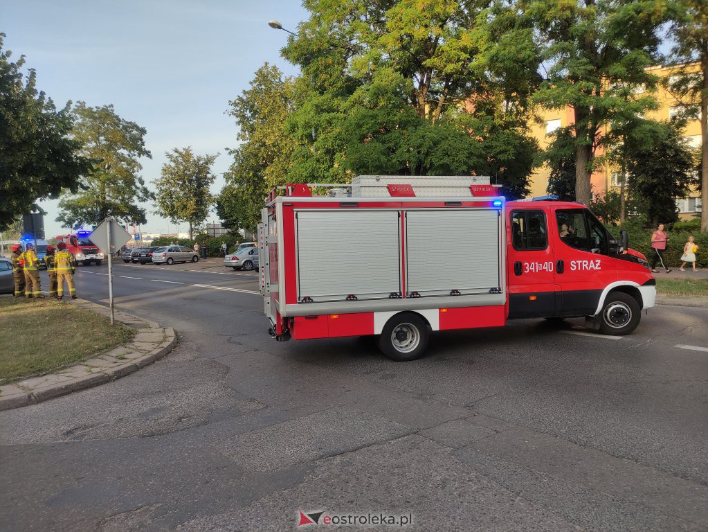 Wypadek przy Hallera [21.08.2022] - zdjęcie #17 - eOstroleka.pl