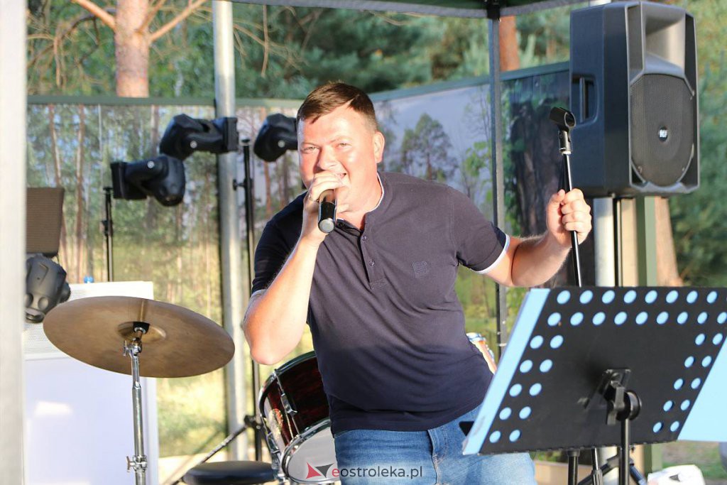 Tak się bawią w Kurpiach Dworskich [21.08.2022] - zdjęcie #13 - eOstroleka.pl