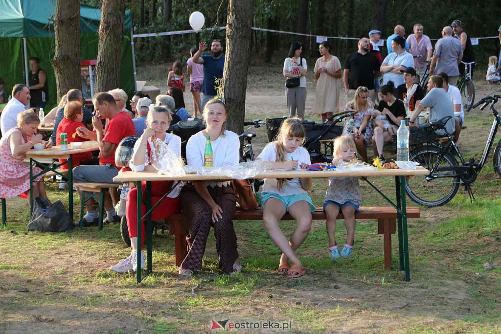 Tak się bawią w Kurpiach Dworskich [21.08.2022] - zdjęcie #9 - eOstroleka.pl