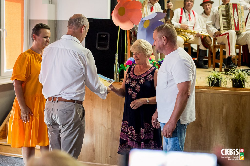 Kto wykonał “Najpiękniejszy wieniec dożynkowy w gminie Lelis” ? [22.08.2022] - zdjęcie #5 - eOstroleka.pl