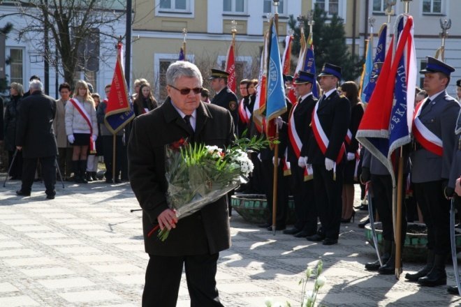 Obchody Święta Republiki Węgierskiej w Ostrołęce(14-03-2011) - zdjęcie #8 - eOstroleka.pl