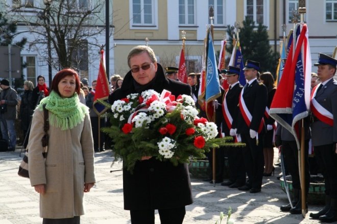 Obchody Święta Republiki Węgierskiej w Ostrołęce(14-03-2011) - zdjęcie #9 - eOstroleka.pl