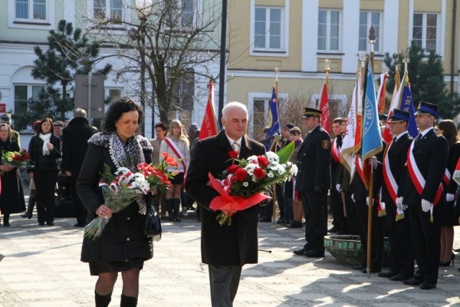 Obchody Święta Republiki Węgierskiej w Ostrołęce(14-03-2011) - zdjęcie #10 - eOstroleka.pl