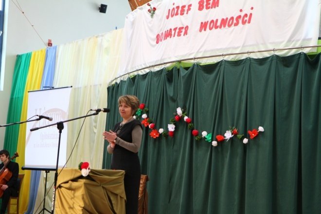 Obchody Święta Republiki Węgierskiej w Ostrołęce(14-03-2011) - zdjęcie #36 - eOstroleka.pl