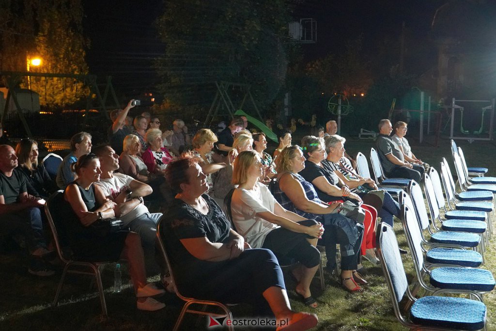 Koncert pn. Lata 20, Lata 30 na wynos w Goworowie [26.08.2022] - zdjęcie #40 - eOstroleka.pl
