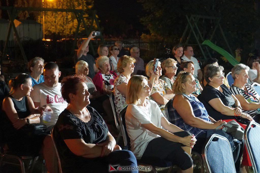 Koncert pn. Lata 20, Lata 30 na wynos w Goworowie [26.08.2022] - zdjęcie #35 - eOstroleka.pl