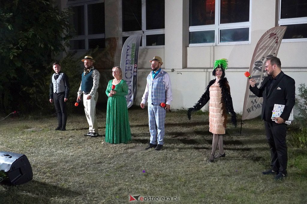Koncert pn. Lata 20, Lata 30 na wynos w Goworowie [26.08.2022] - zdjęcie #10 - eOstroleka.pl