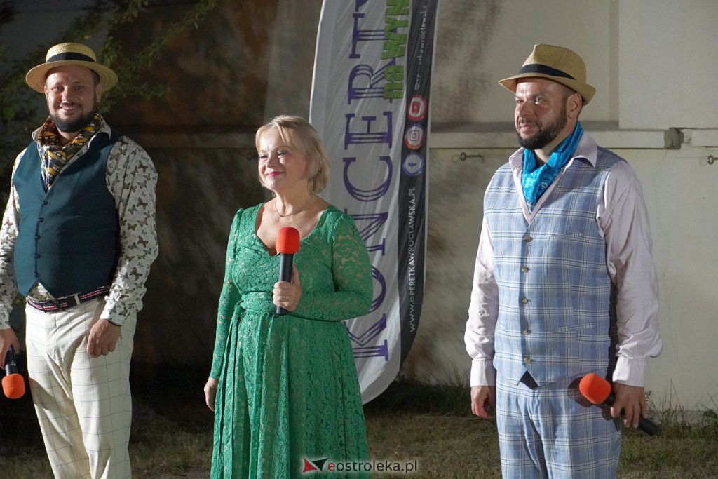 Koncert pn. Lata 20, Lata 30 na wynos w Goworowie [26.08.2022] - zdjęcie #4 - eOstroleka.pl
