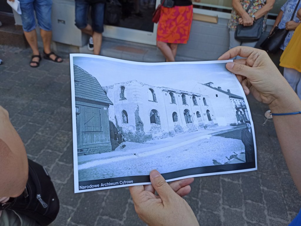 Sąsiedzi. Opowieść o ostrołęckich Żydach. Spacer historyczny [27.08.2022] - zdjęcie #11 - eOstroleka.pl