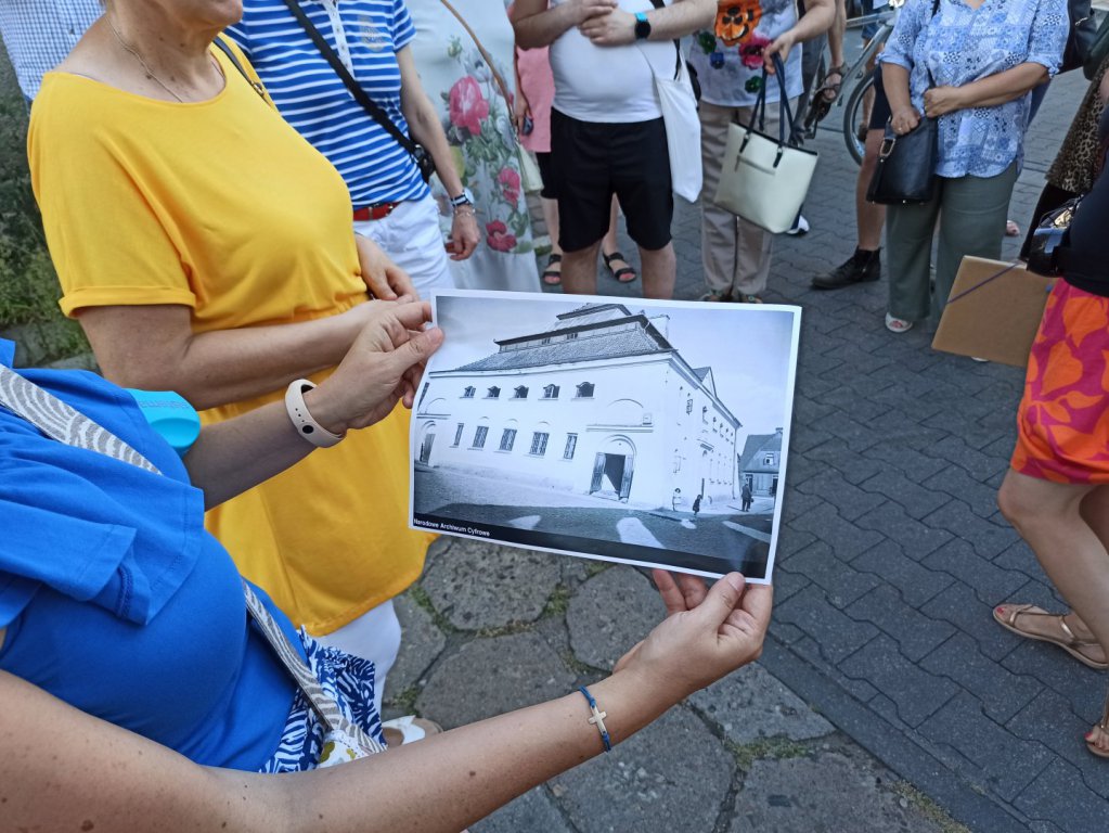 Sąsiedzi. Opowieść o ostrołęckich Żydach. Spacer historyczny [27.08.2022] - zdjęcie #23 - eOstroleka.pl