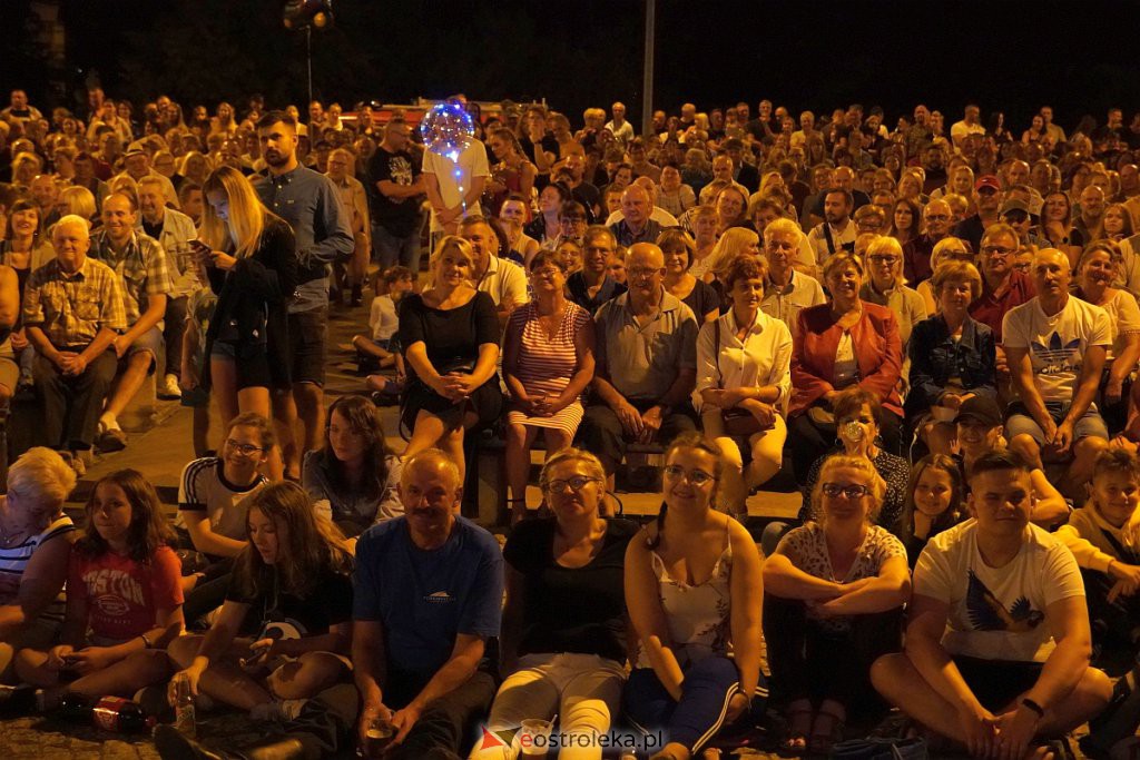 Miodobraniowa Noc Kabaretowa [27.08.2022] - zdjęcie #128 - eOstroleka.pl