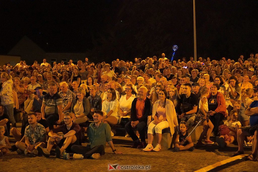 Miodobraniowa Noc Kabaretowa [27.08.2022] - zdjęcie #127 - eOstroleka.pl