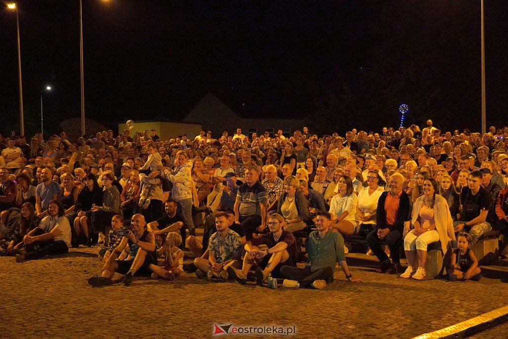 Miodobraniowa Noc Kabaretowa [27.08.2022] - zdjęcie #126 - eOstroleka.pl