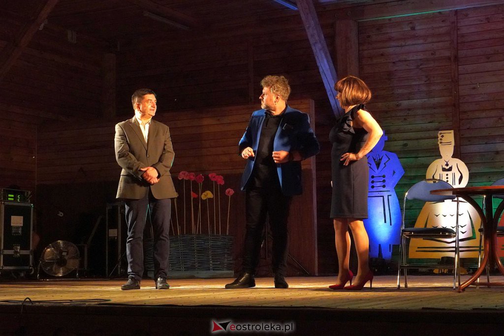 Miodobraniowa Noc Kabaretowa [27.08.2022] - zdjęcie #86 - eOstroleka.pl