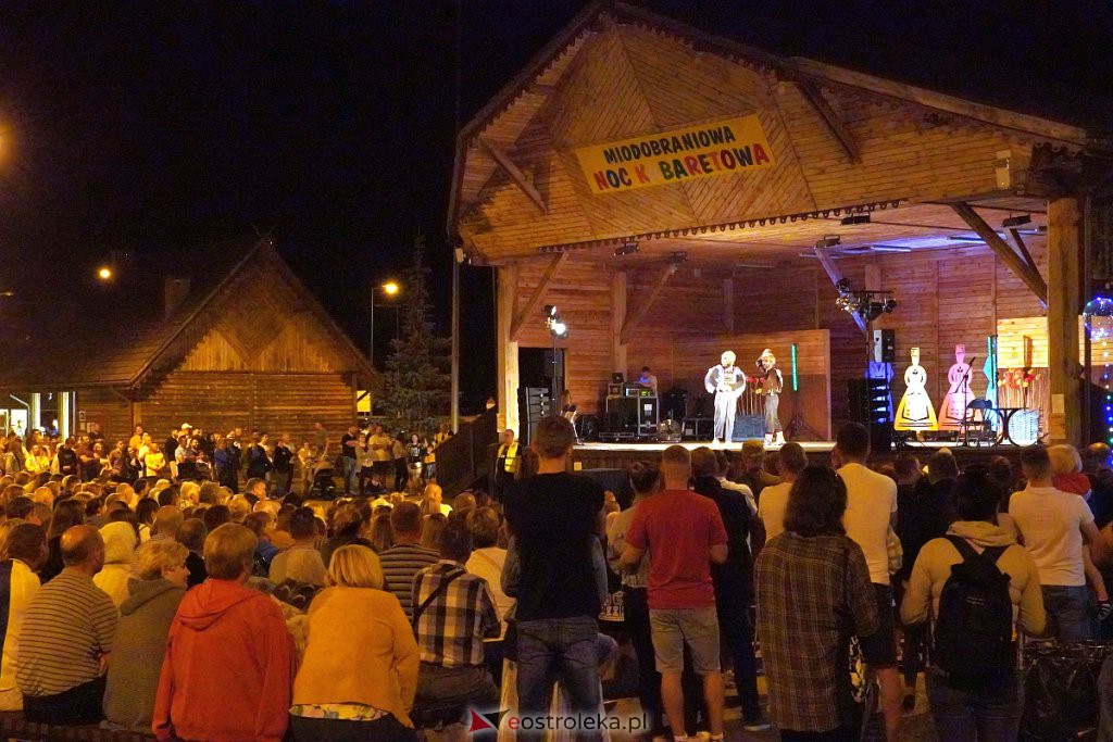 Miodobraniowa Noc Kabaretowa [27.08.2022] - zdjęcie #62 - eOstroleka.pl