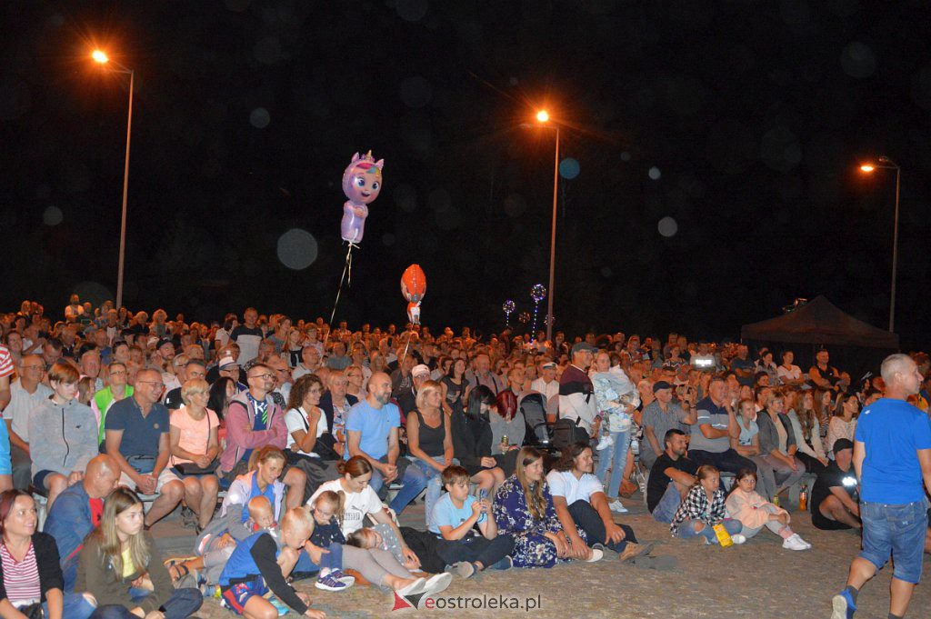 Miodobraniowa Noc Kabaretowa [27.08.2022] - zdjęcie #61 - eOstroleka.pl