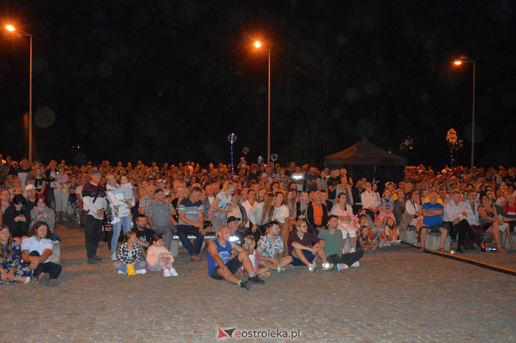Miodobraniowa Noc Kabaretowa [27.08.2022] - zdjęcie #58 - eOstroleka.pl