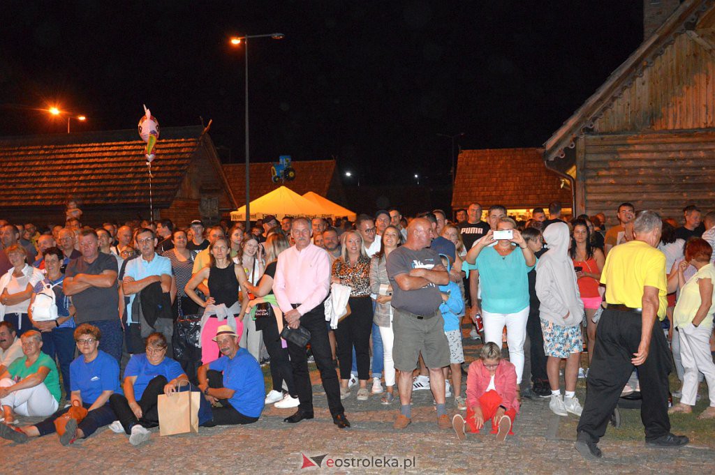 Miodobraniowa Noc Kabaretowa [27.08.2022] - zdjęcie #54 - eOstroleka.pl