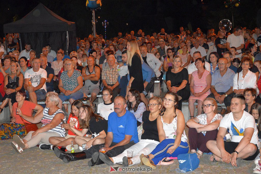 Miodobraniowa Noc Kabaretowa [27.08.2022] - zdjęcie #47 - eOstroleka.pl