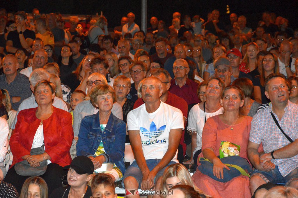 Miodobraniowa Noc Kabaretowa [27.08.2022] - zdjęcie #45 - eOstroleka.pl