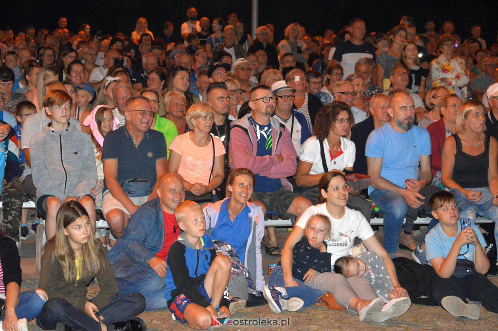 Miodobraniowa Noc Kabaretowa [27.08.2022] - zdjęcie #39 - eOstroleka.pl
