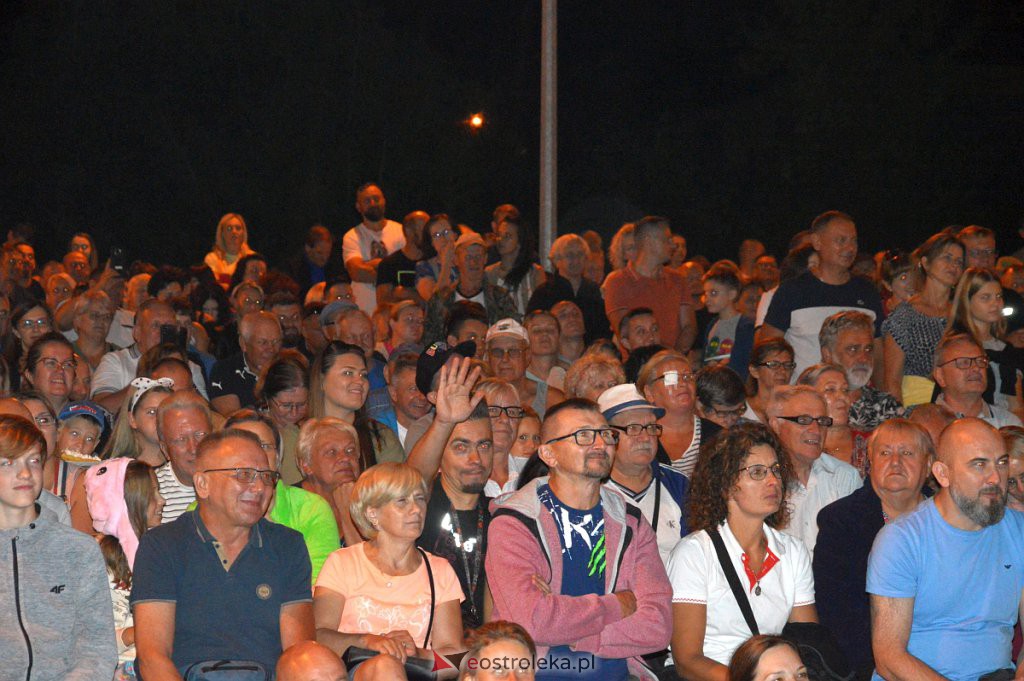 Miodobraniowa Noc Kabaretowa [27.08.2022] - zdjęcie #37 - eOstroleka.pl