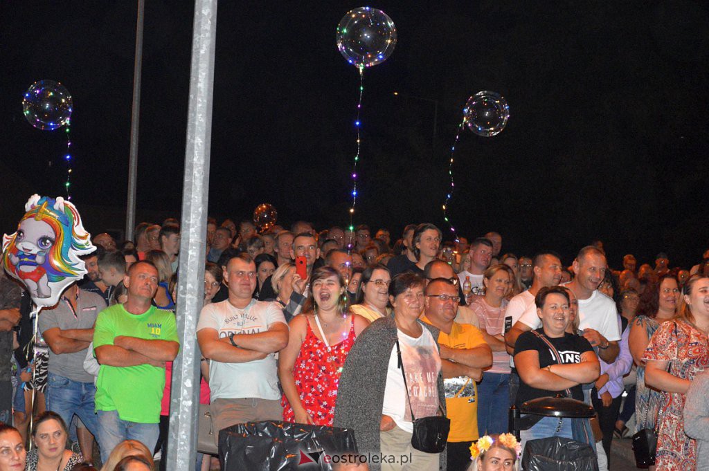 Miodobraniowa Noc Kabaretowa [27.08.2022] - zdjęcie #35 - eOstroleka.pl