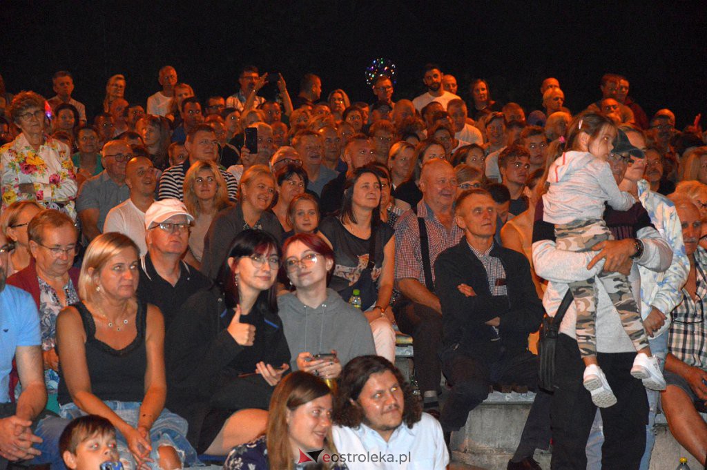 Miodobraniowa Noc Kabaretowa [27.08.2022] - zdjęcie #32 - eOstroleka.pl