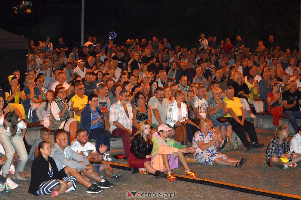 Miodobraniowa Noc Kabaretowa [27.08.2022] - zdjęcie #5 - eOstroleka.pl