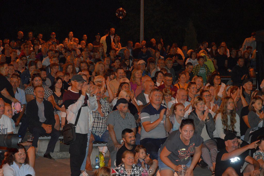 Miodobraniowa Noc Kabaretowa [27.08.2022] - zdjęcie #3 - eOstroleka.pl