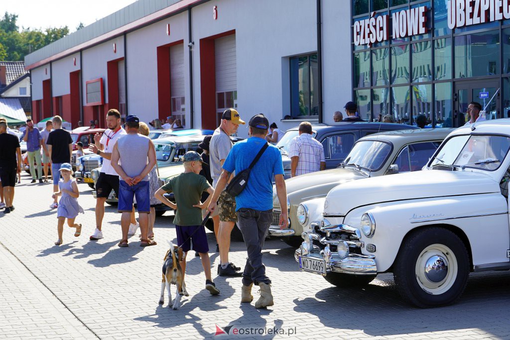 II Zlot Pojazdów Zabytkowych z lat PRL [28.08.2022] - zdjęcie #180 - eOstroleka.pl