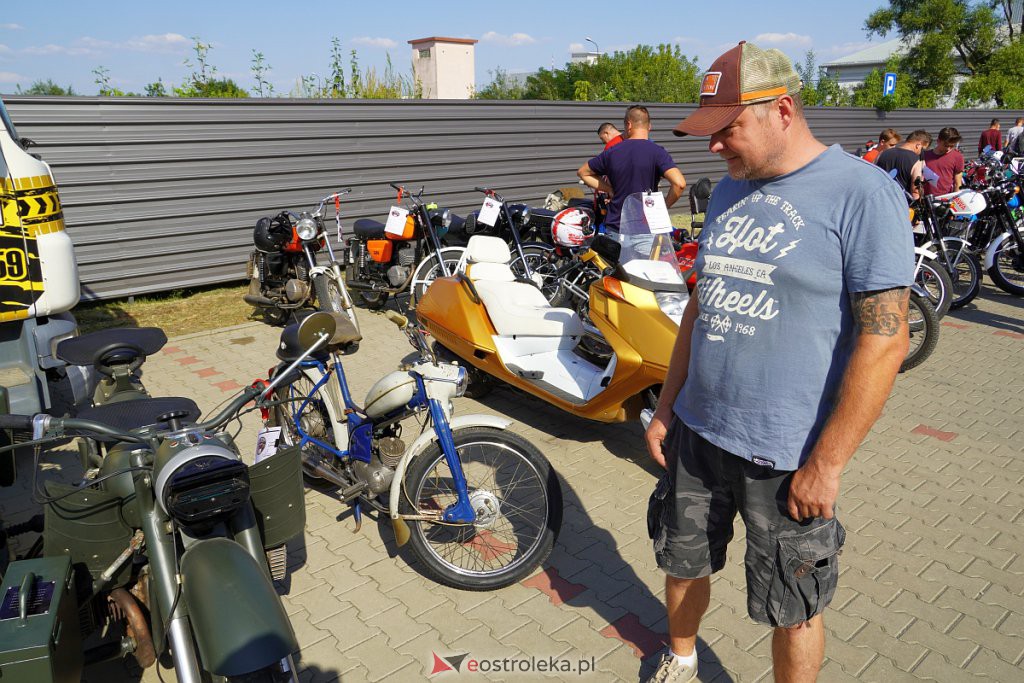 II Zlot Pojazdów Zabytkowych z lat PRL [28.08.2022] - zdjęcie #168 - eOstroleka.pl