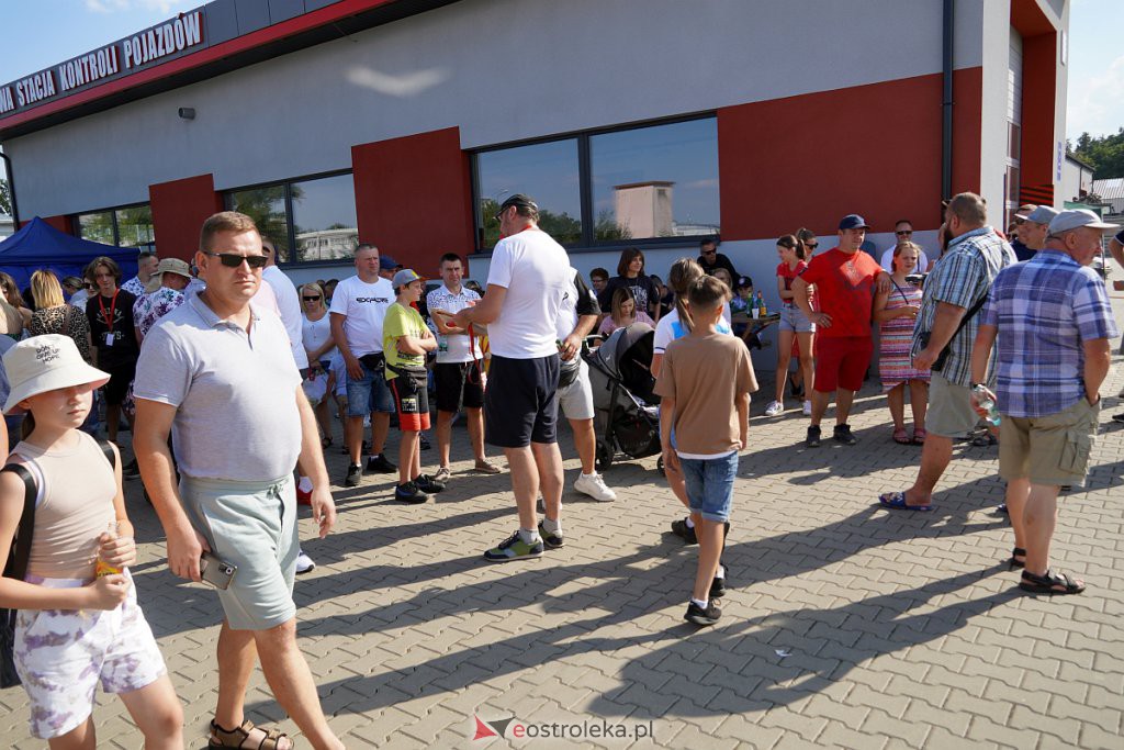 II Zlot Pojazdów Zabytkowych z lat PRL [28.08.2022] - zdjęcie #127 - eOstroleka.pl