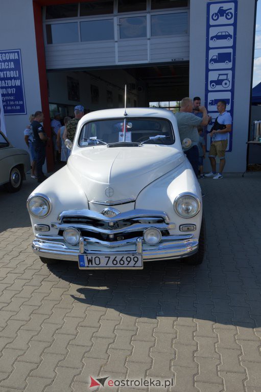 II Zlot Pojazdów Zabytkowych z lat PRL [28.08.2022] - zdjęcie #59 - eOstroleka.pl