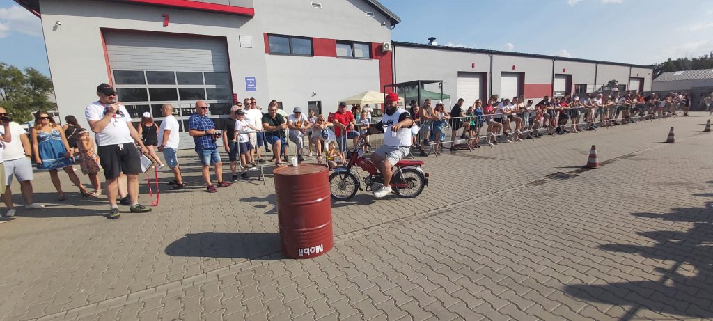 II Zlot Pojazdów Zabytkowych z lat PRL [28.08.2022] - zdjęcie #1 - eOstroleka.pl