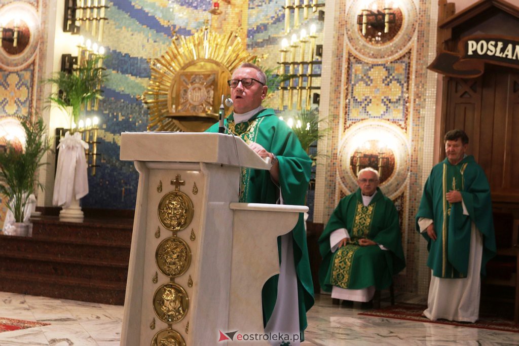 Pożegnanie ks. Jana Świerada [28.08.2022] - zdjęcie #103 - eOstroleka.pl