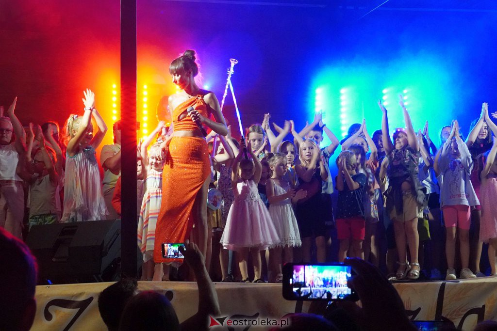 Dożynki w Troszynie - koncert zespołów Szpilki i Playboys [28.08.20222] - zdjęcie #84 - eOstroleka.pl