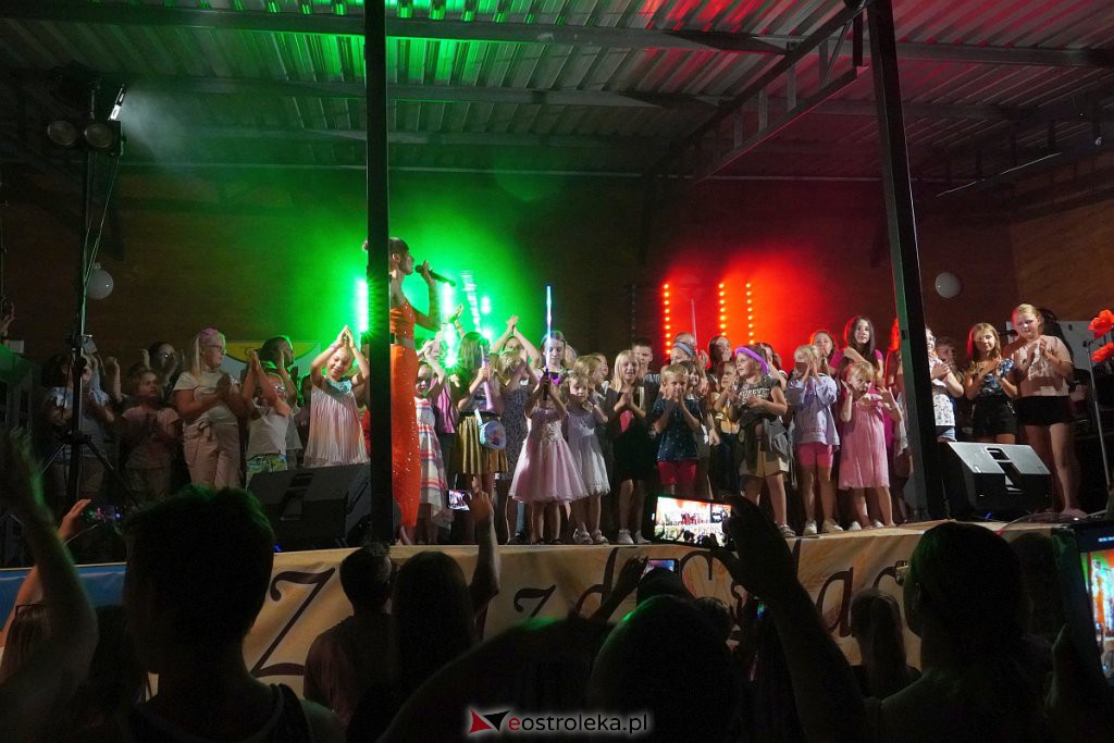 Dożynki w Troszynie - koncert zespołów Szpilki i Playboys [28.08.20222] - zdjęcie #81 - eOstroleka.pl