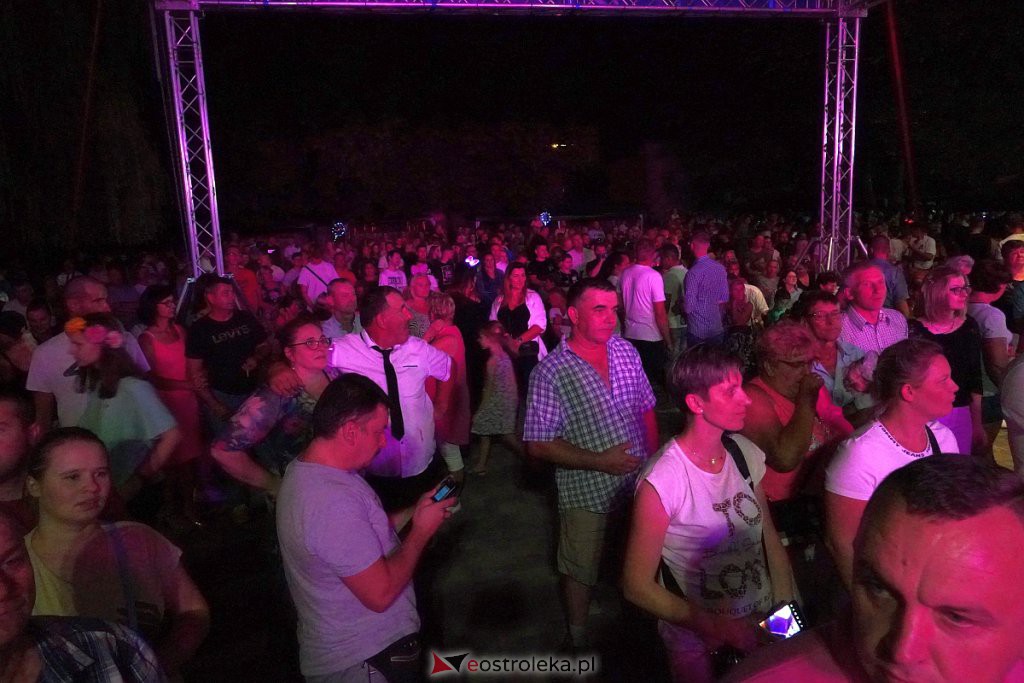 Dożynki w Troszynie - koncert zespołów Szpilki i Playboys [28.08.20222] - zdjęcie #57 - eOstroleka.pl