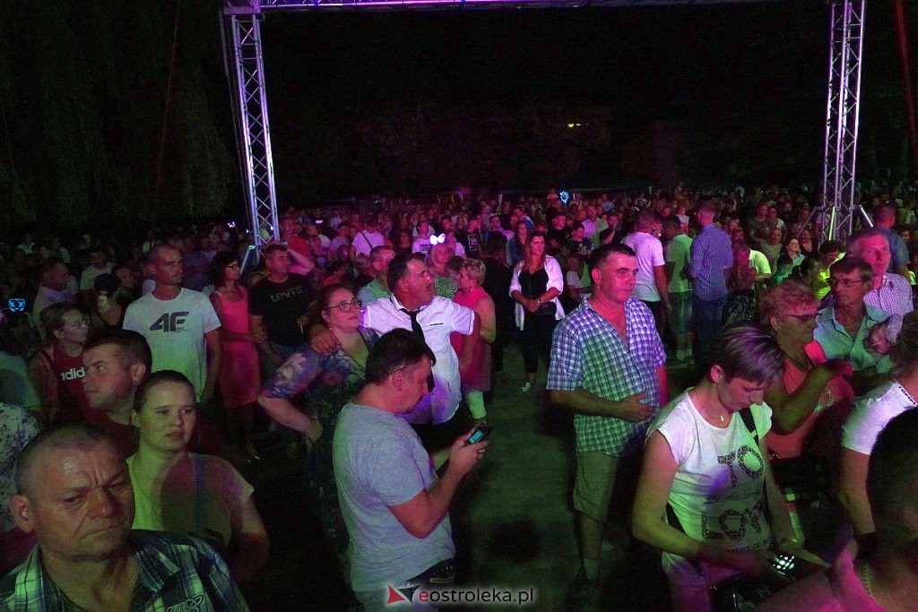 Dożynki w Troszynie - koncert zespołów Szpilki i Playboys [28.08.20222] - zdjęcie #56 - eOstroleka.pl