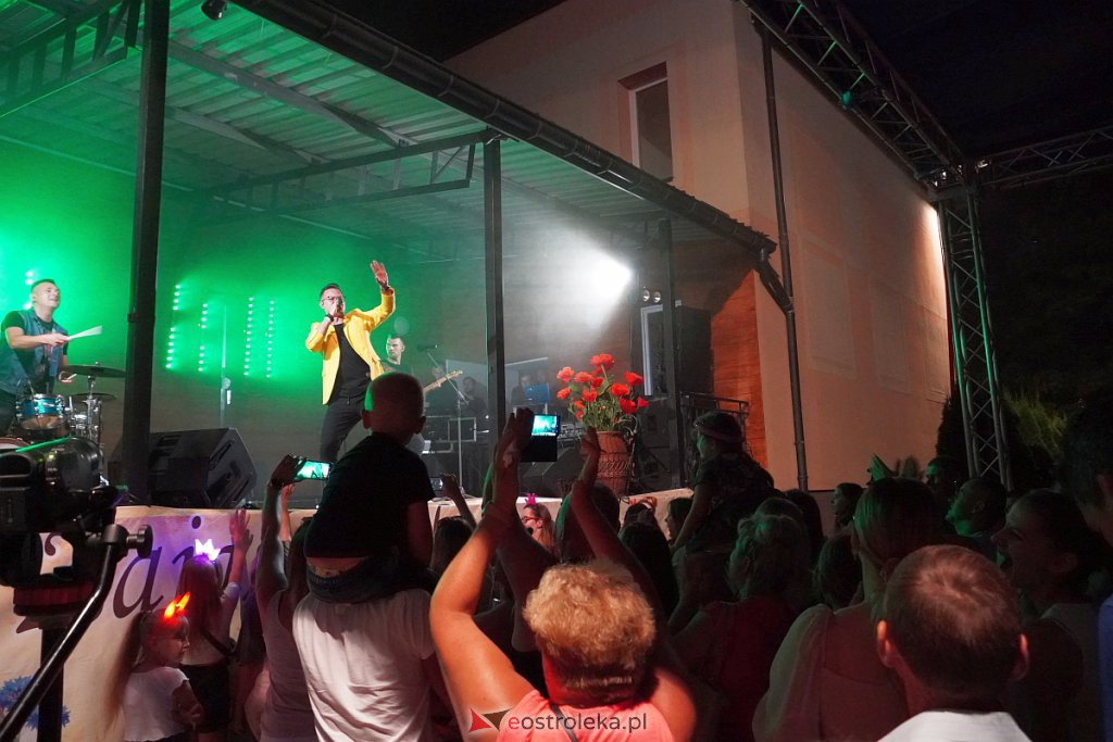 Dożynki w Troszynie - koncert zespołów Szpilki i Playboys [28.08.20222] - zdjęcie #28 - eOstroleka.pl