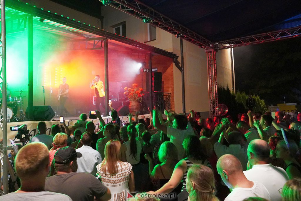 Dożynki w Troszynie - koncert zespołów Szpilki i Playboys [28.08.20222] - zdjęcie #127 - eOstroleka.pl